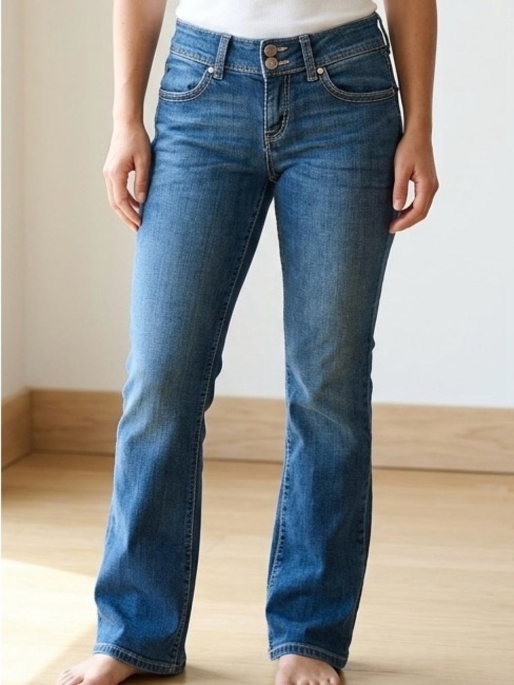 Levi’s 529 Curvy Boot Cut Jeans 4 Short Medium Wash Denim Mid Rise Flap Pocket